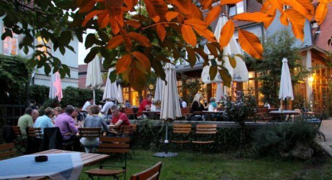 Karpfenhotel & Herrenhaus Im Gasthaus Sindel-Buckel Feuchtwangen Esterno foto